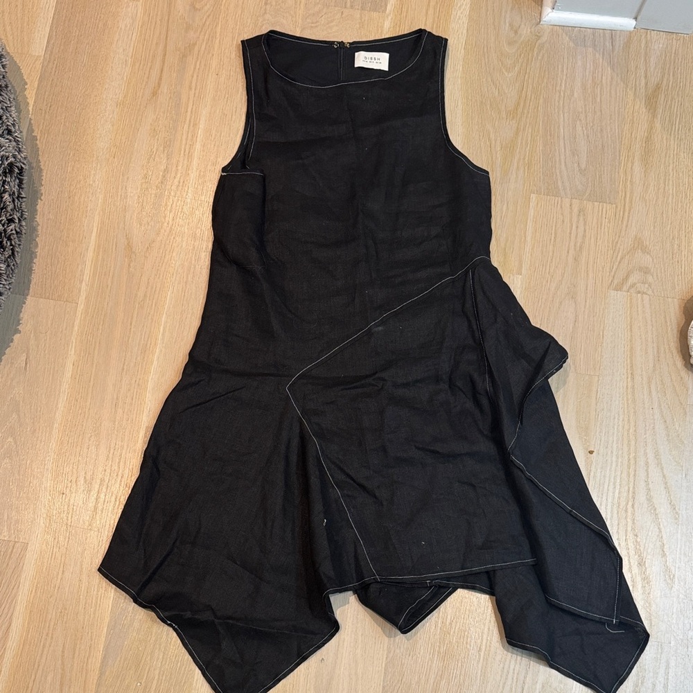 Dissh Black Asymmetrical Sleeveless Dress